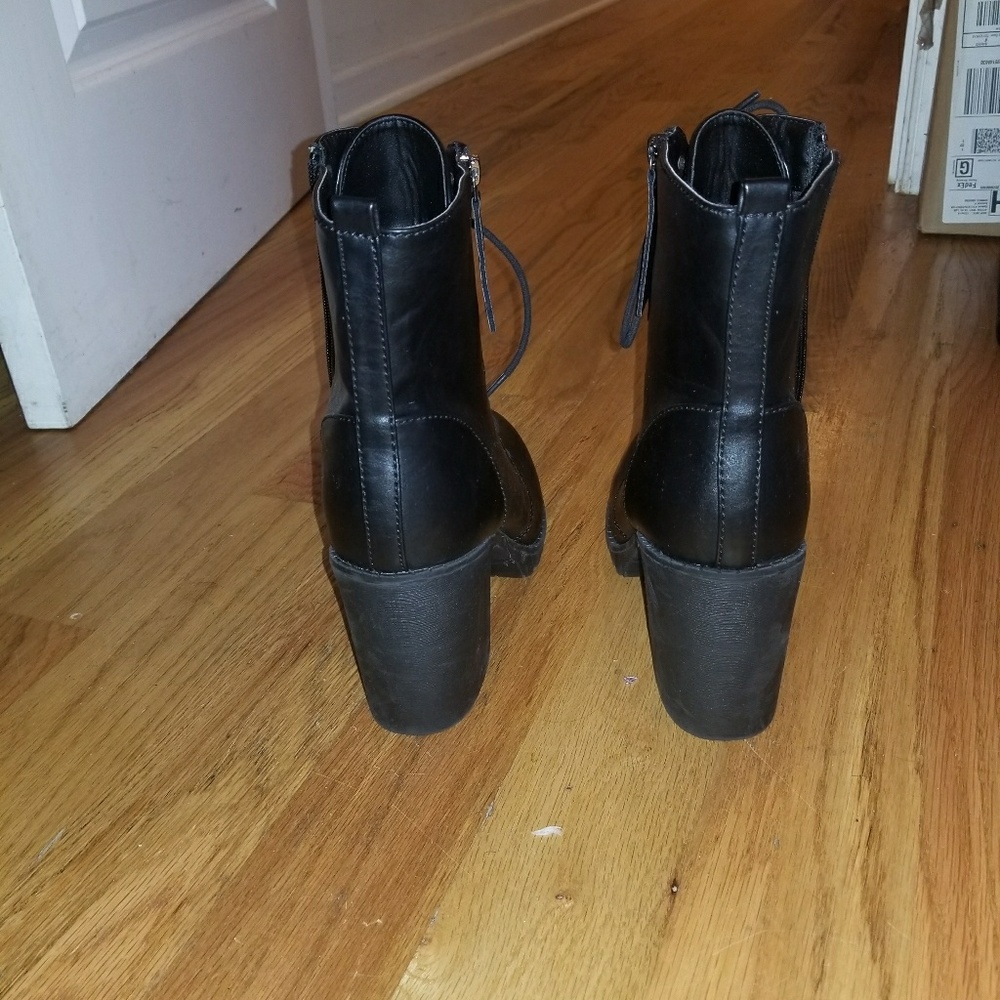 Leather high-heel lace-up boots